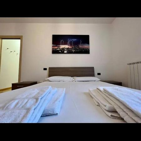 Miniappartamento Completo Stra Exteriér fotografie
